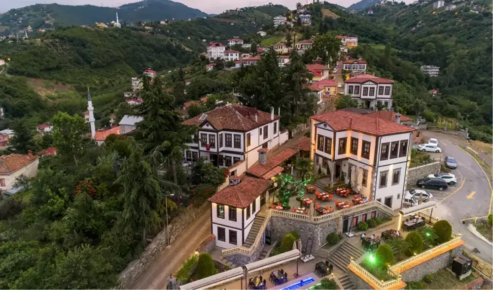 Hıdırnebi Plateau & Çal Cave Tour from Trabzon
