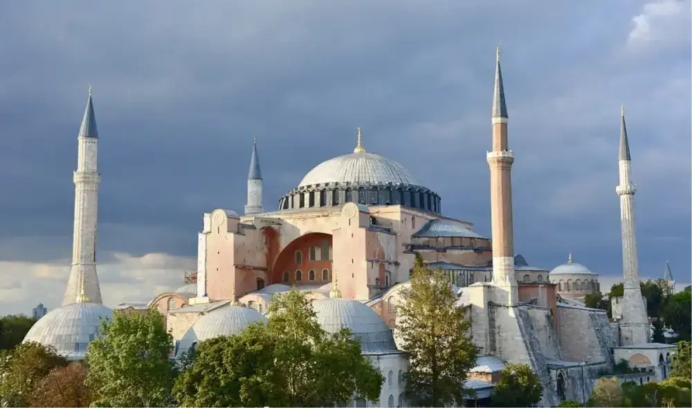 Byzantium & Ottoman Relics (Combo Tour - Including Entrance Fees & Lunch)