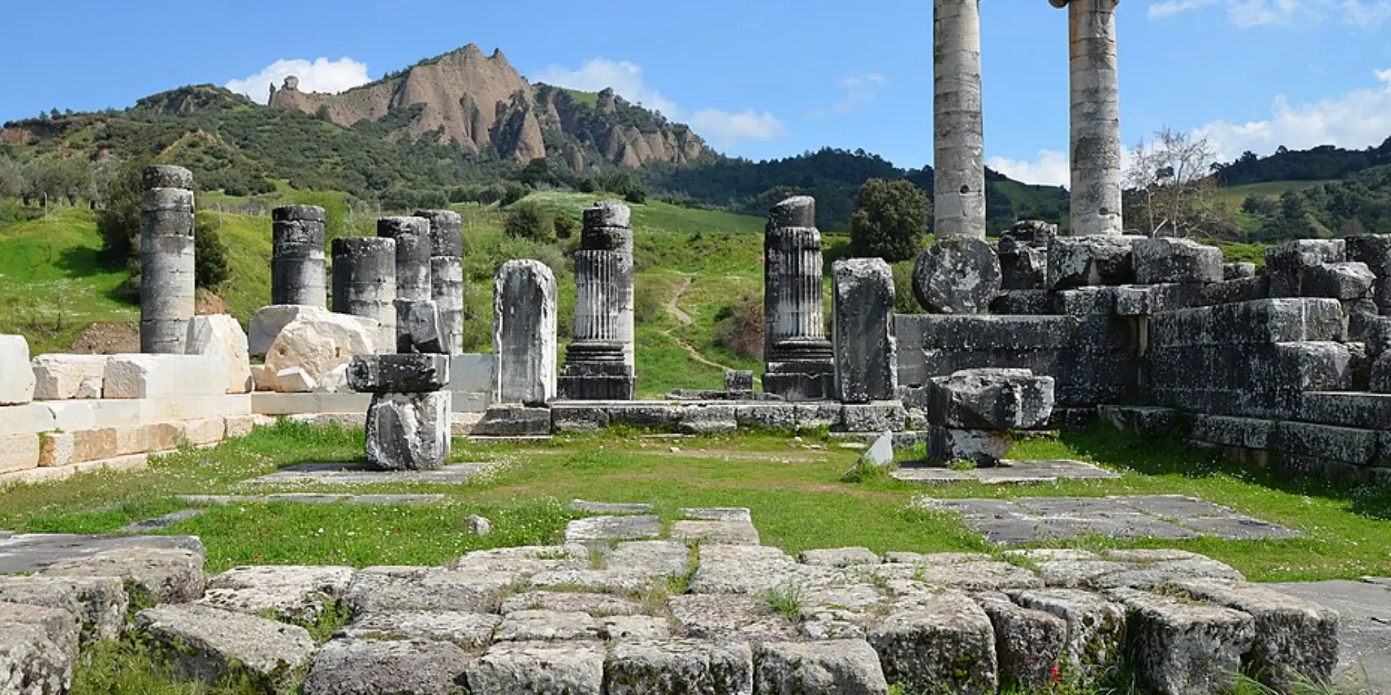 Private Sardis Ancient City Day Trip from Istanbul by Plane